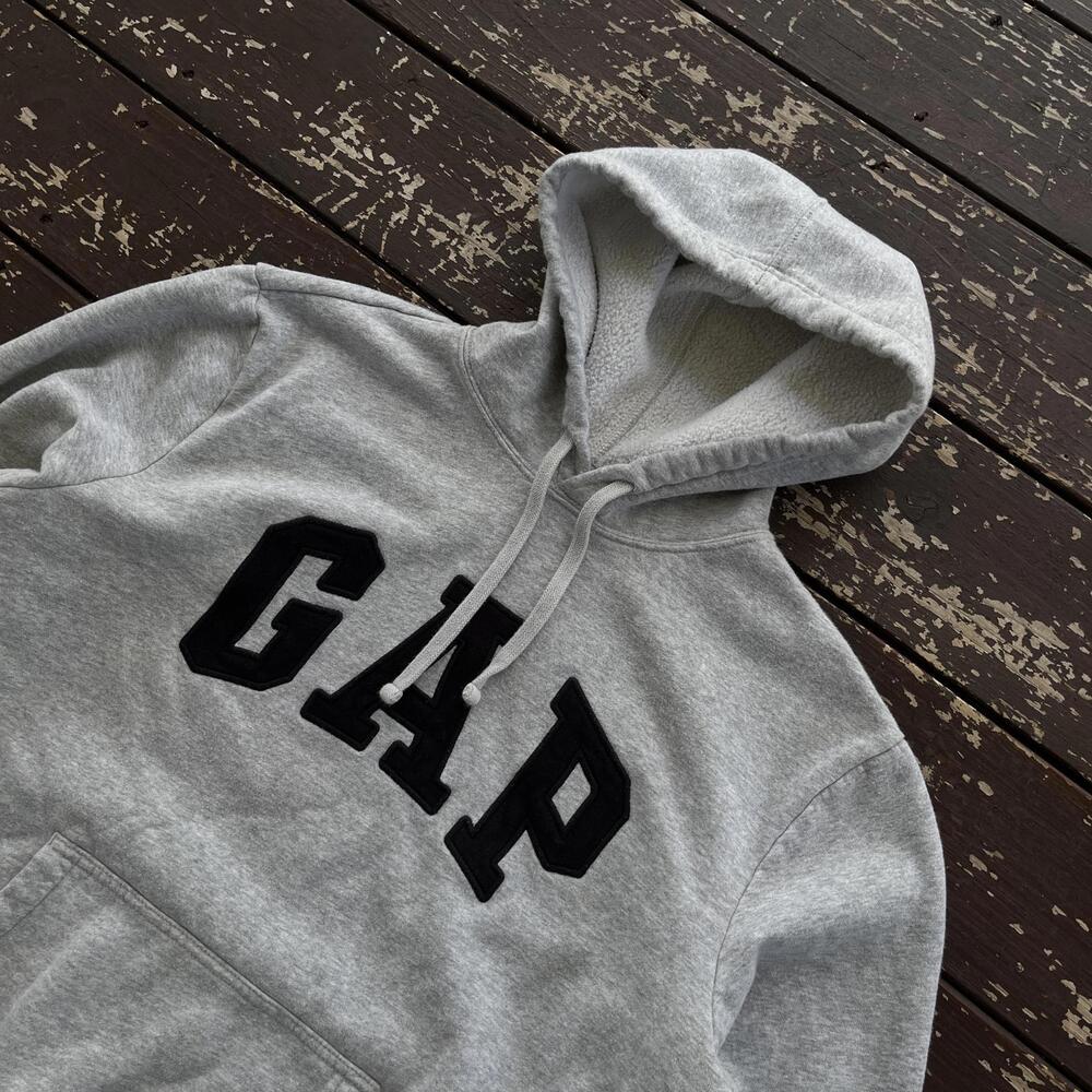 (L) Vintage Y2K Gap Embroidered Hoodie - Picture 2 of 5